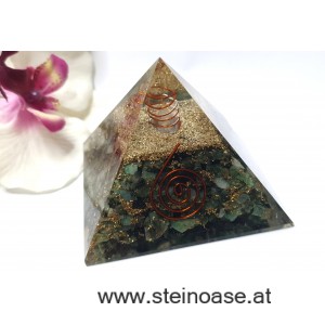 Orgonit Pyramide: Smaragd & Herkimer Kristall & Spirale